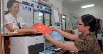 Mua đất bằng giấy tay được cấp giấy chứng nhận quyền sử dụng đất giay to tay duoc cap so do